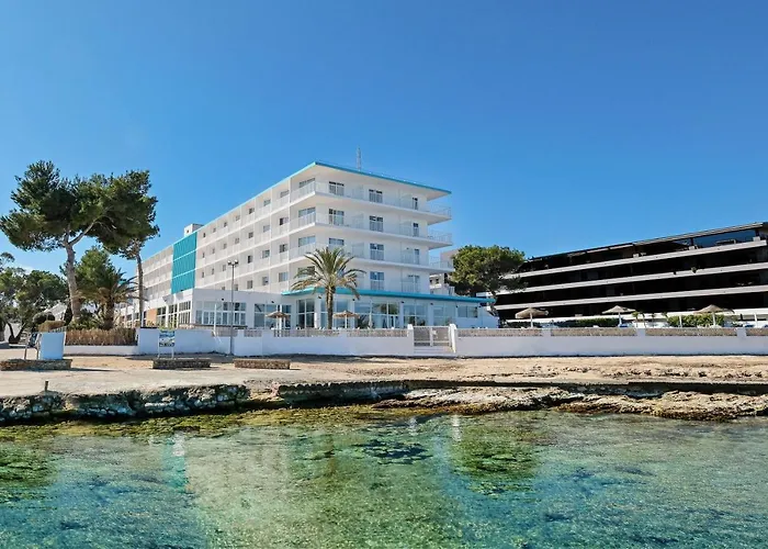Best San Antonio (Ibiza) Hotels For Families With Kids